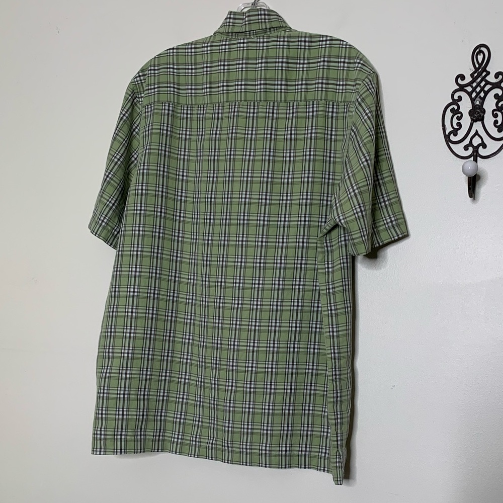 Quiksilver Green Short Sleeve Button Front Shirt - Picture 7 of 10